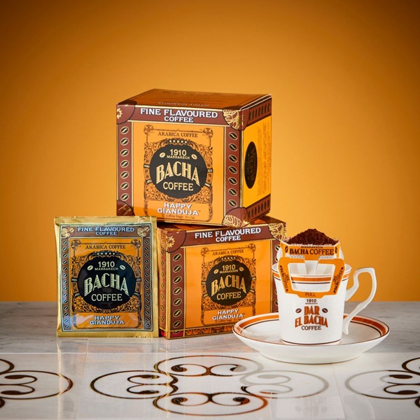 bacha-fine-flavoured-happy-gianduja-coffee-bag-gift-box-2-1000x1000