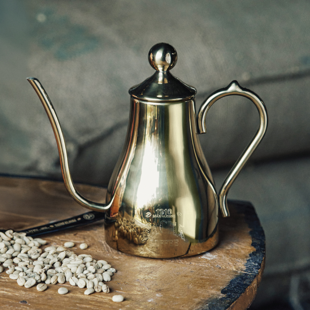 bacha-coffee-ethiopia-series-Bacha-Coffee-Pot-in-Gold_1000x1000